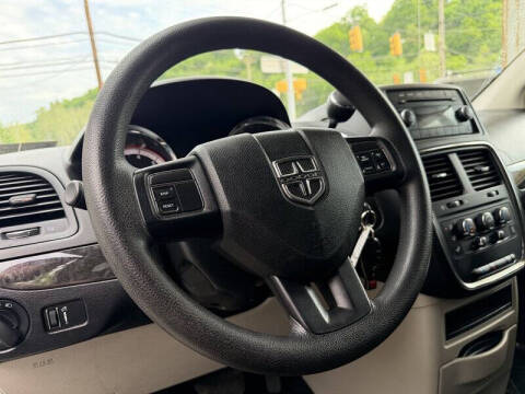 2013 Dodge Grand Caravan SE