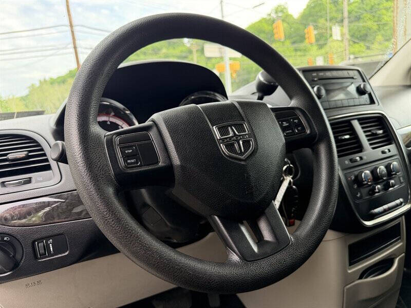 2013 Dodge Grand Caravan SE