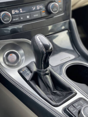 2017 Nissan Maxima 3.5 SV