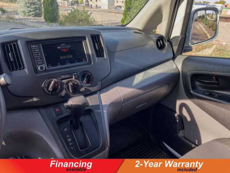 2020 Nissan NV200 SV