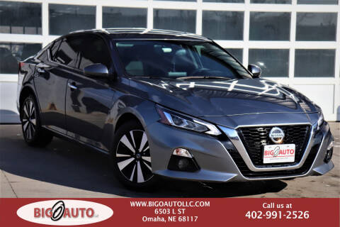 2020 Nissan Altima for sale at Big O Auto LLC in Omaha NE