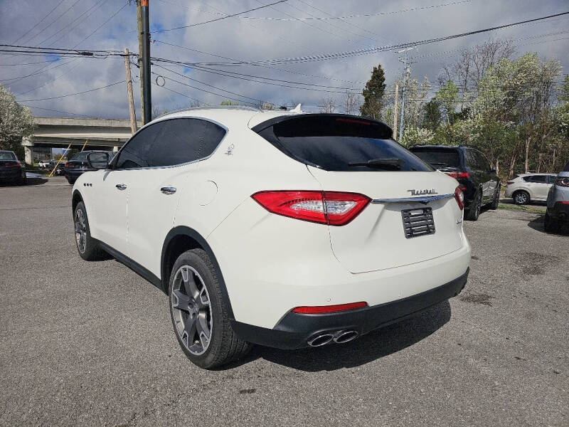 2017 Maserati Levante S