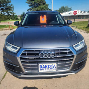 2018 Audi Q5 2.0T quattro Premium Plus