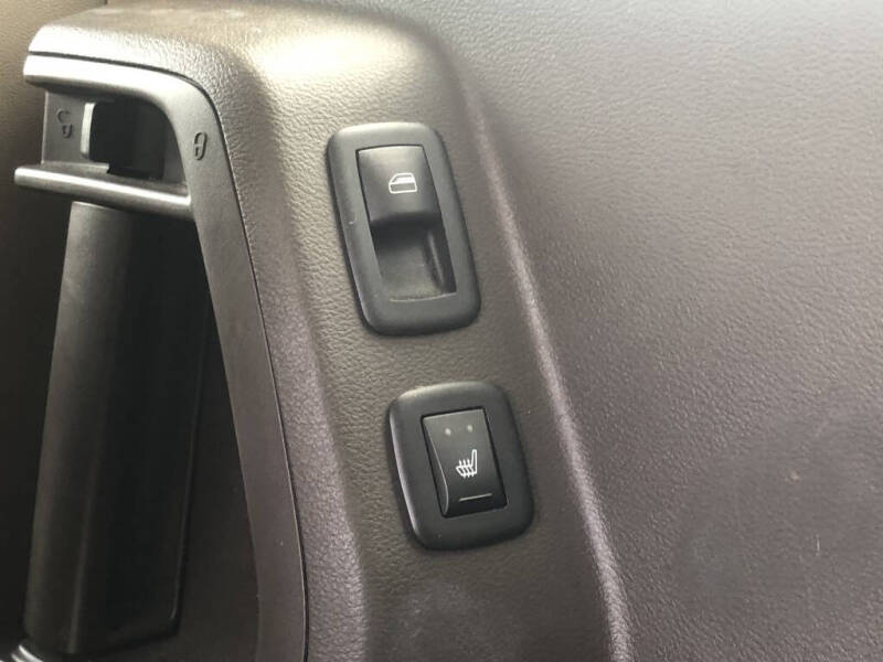 2015 Chrysler Town and Country Touring-L