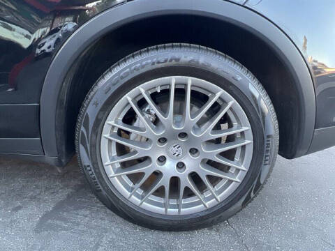 2013 Porsche Cayenne S