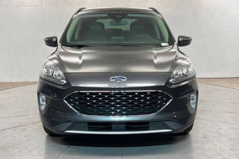 2020 Ford Escape Hybrid Titanium
