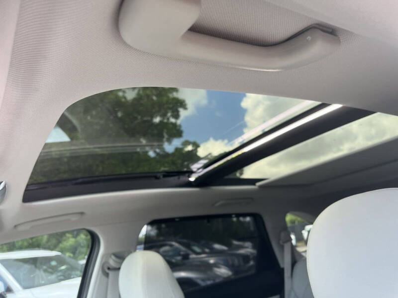 2023 Kia Sorento Plug-In Hybrid SX Prestige