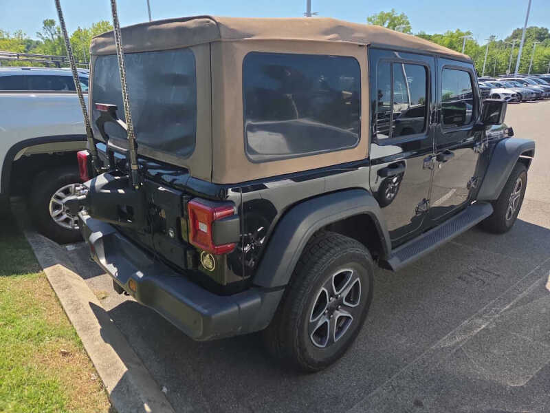 2020 Jeep Wrangler Unlimited Black and Tan