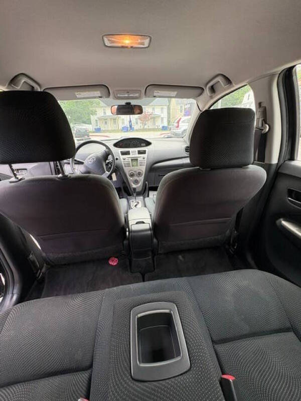 2010 Toyota Yaris