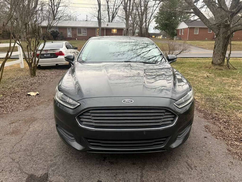2016 Ford Fusion SE