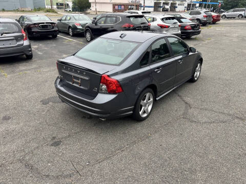 2009 Volvo S40 T5 R-Design