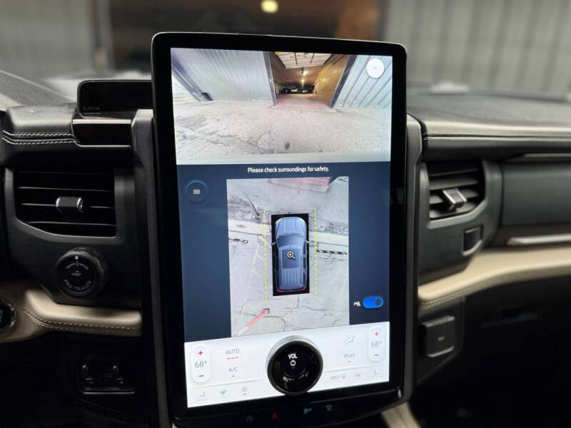 2023 Ford Expedition MAX Platinum