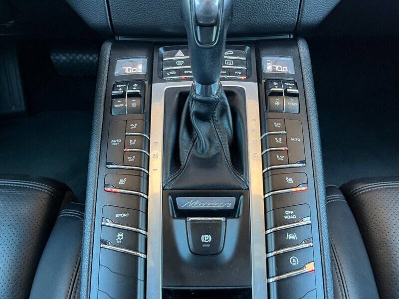 2018 Porsche Macan S
