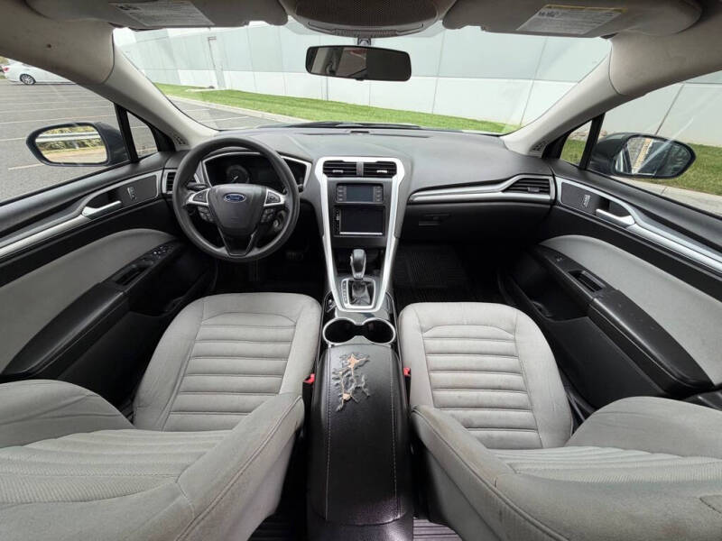 2015 Ford Fusion S