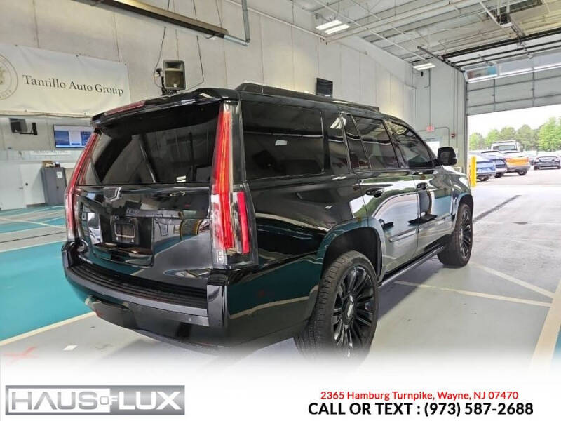 2018 Cadillac Escalade Platinum