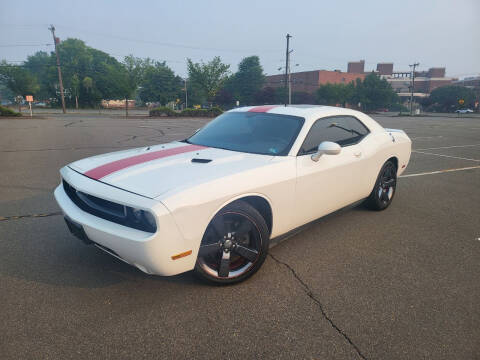 2013 Dodge Challenger for sale at TJ Auto Sales LLC in Fredericksburg VA