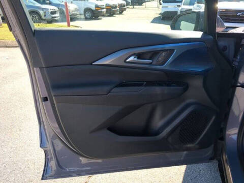 2026 Chevrolet Equinox EV LT 2