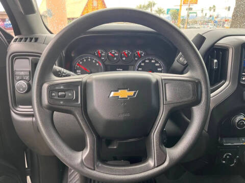 2021 Chevrolet Silverado 1500 Custom