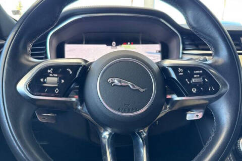 2024 Jaguar F-PACE P250 R-Dynamic S