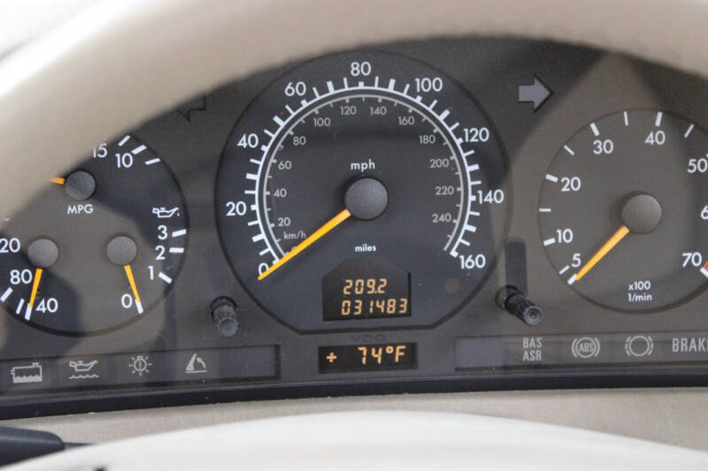 1998 Mercedes-Benz SL-Class SL 500