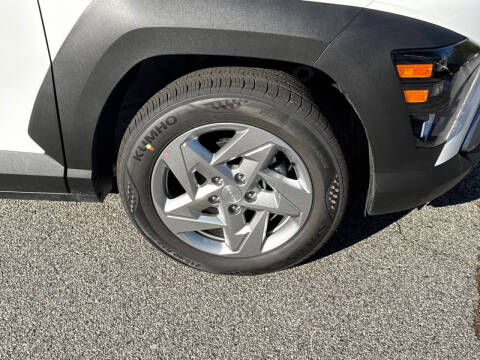 2026 Hyundai Kona SE