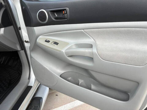 2006 Toyota Tacoma PreRunner V6