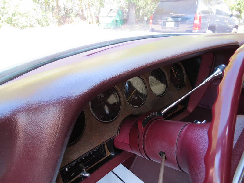 1977 Ford Thunderbird
