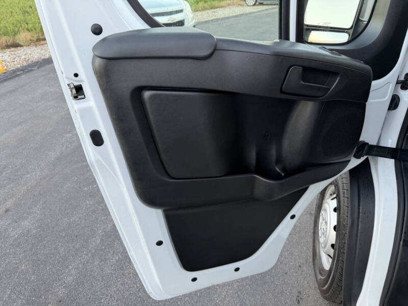 2023 RAM ProMaster 2500 136 WB