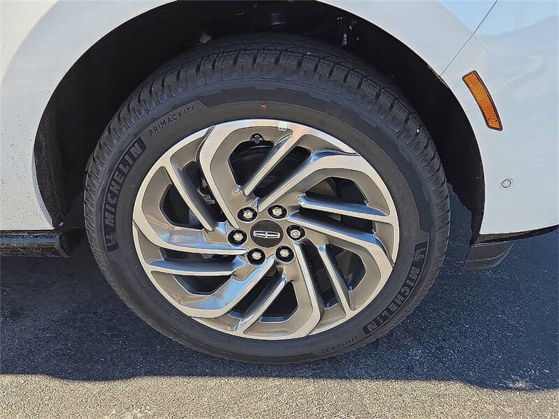 2025 Lincoln Navigator L Reserve