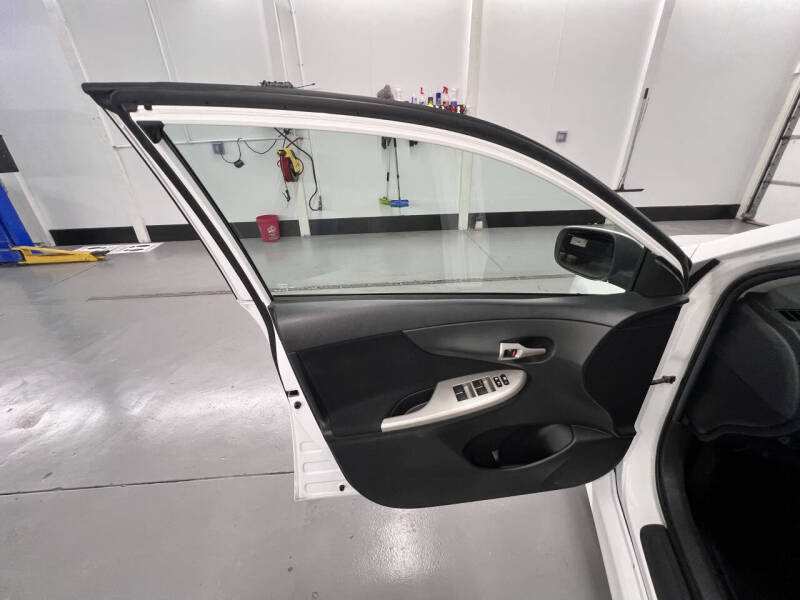 2011 Toyota Corolla S