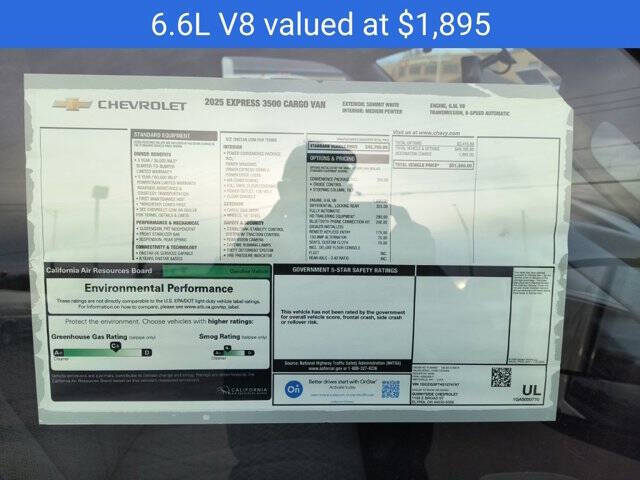 2025 Chevrolet Express 3500