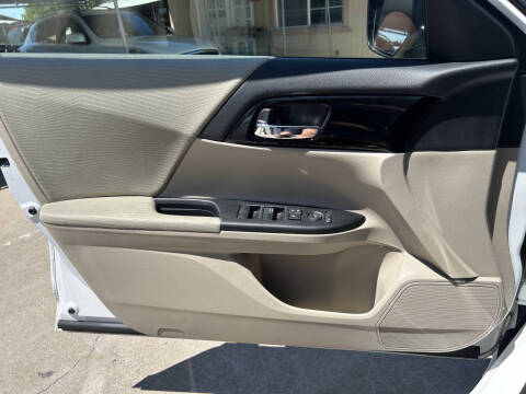 2016 Honda Accord LX