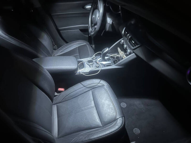 2021 Alfa Romeo Giulia Sprint