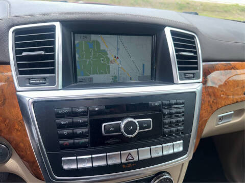 2014 Mercedes-Benz GL-Class GL 550 4MATIC