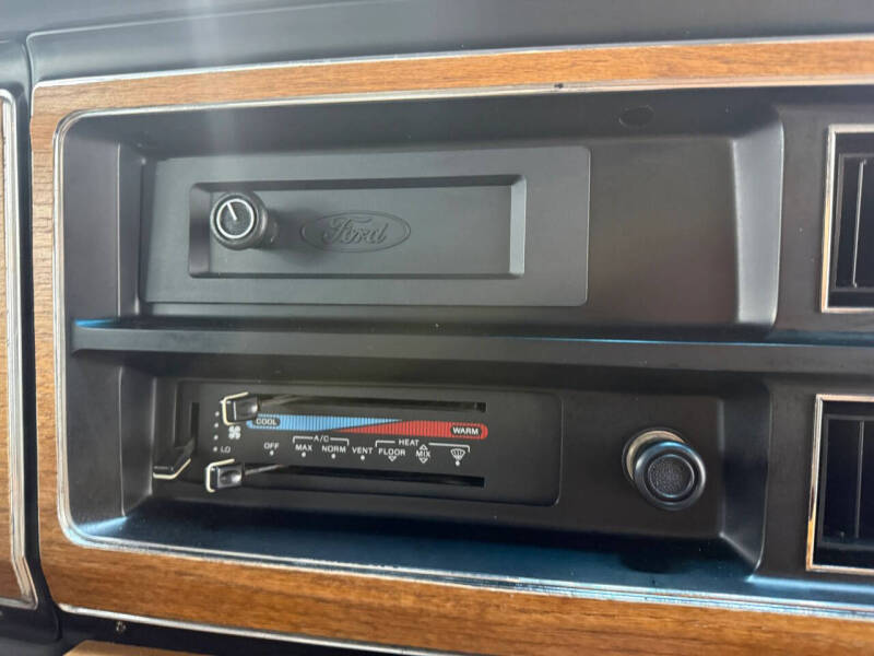 1988 Ford E-Series E-150