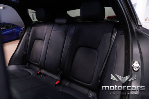 2018 Jaguar F-PACE 25t Premium