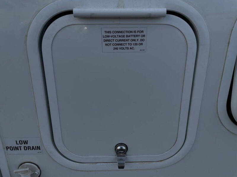2013 Ford E-Series E-450 SD