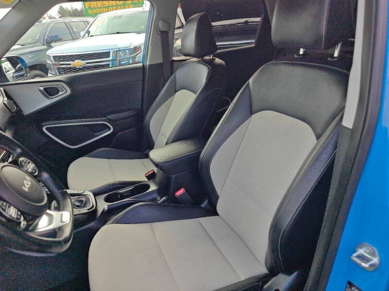 2023 Kia Soul GT-Line