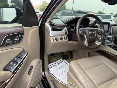 2017 GMC Yukon SLT