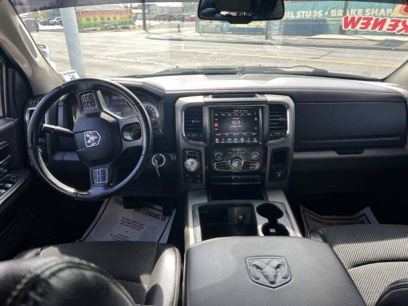 2014 RAM 1500 Sport