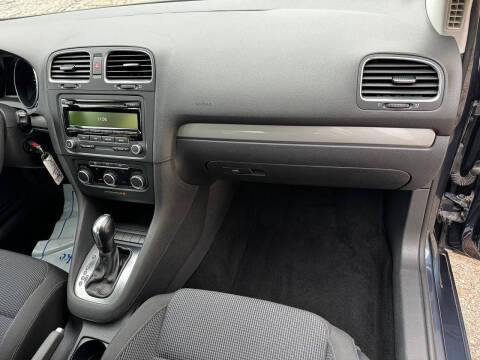 2014 Volkswagen Golf 2.5L PZEV