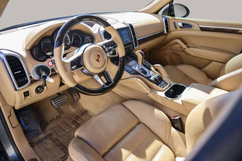 2016 Porsche Cayenne