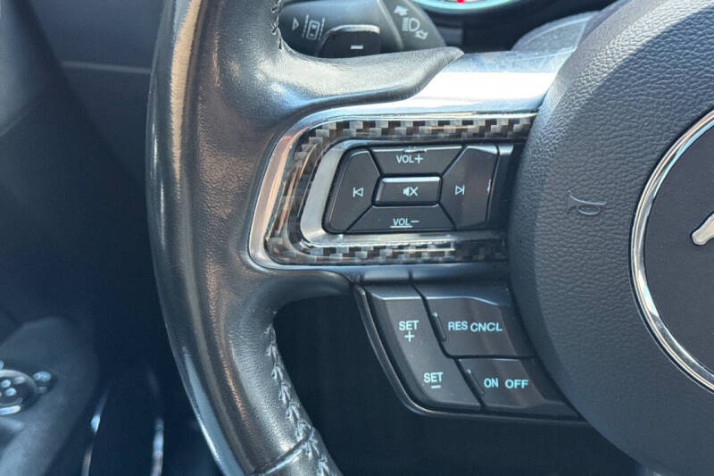 2021 Ford Mustang EcoBoost Premium