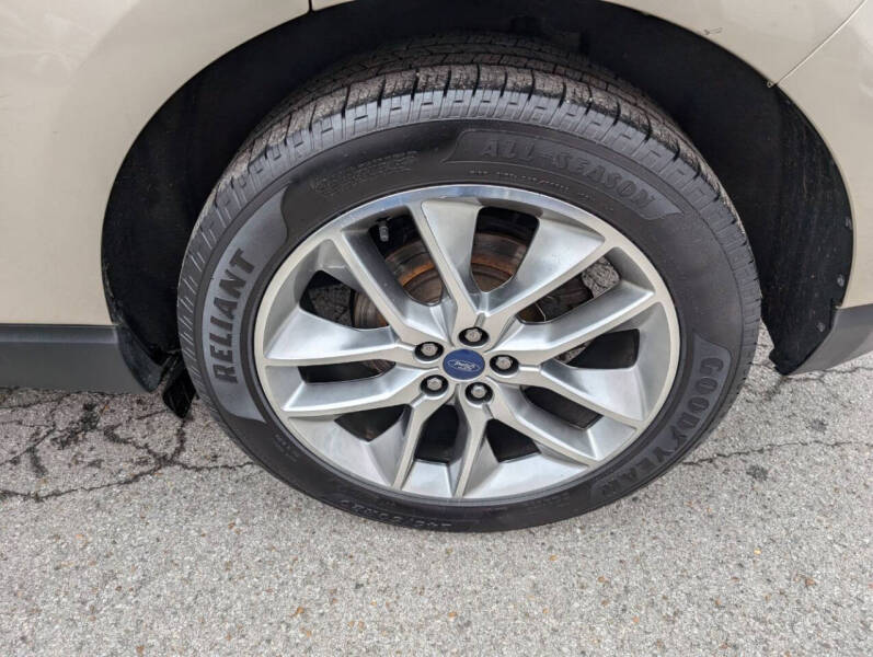 2018 Ford Edge Titanium