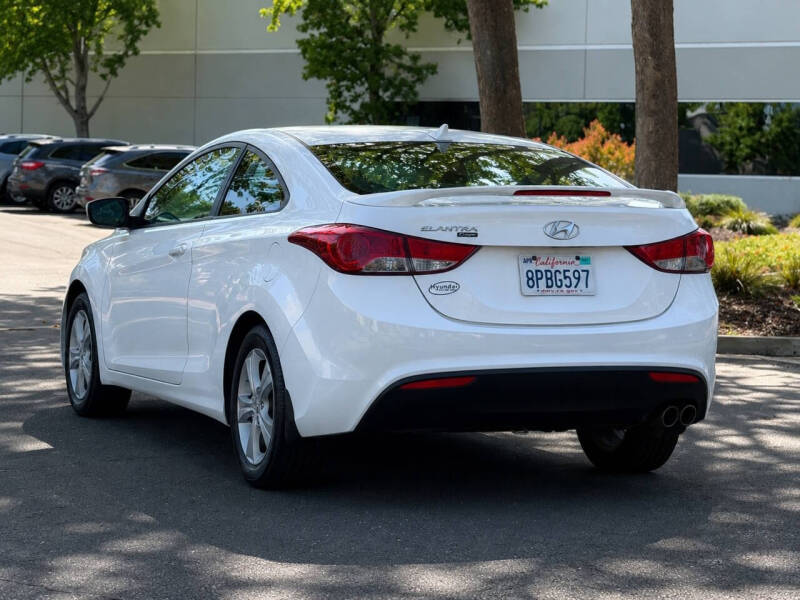 2013 Hyundai Elantra Coupe GS