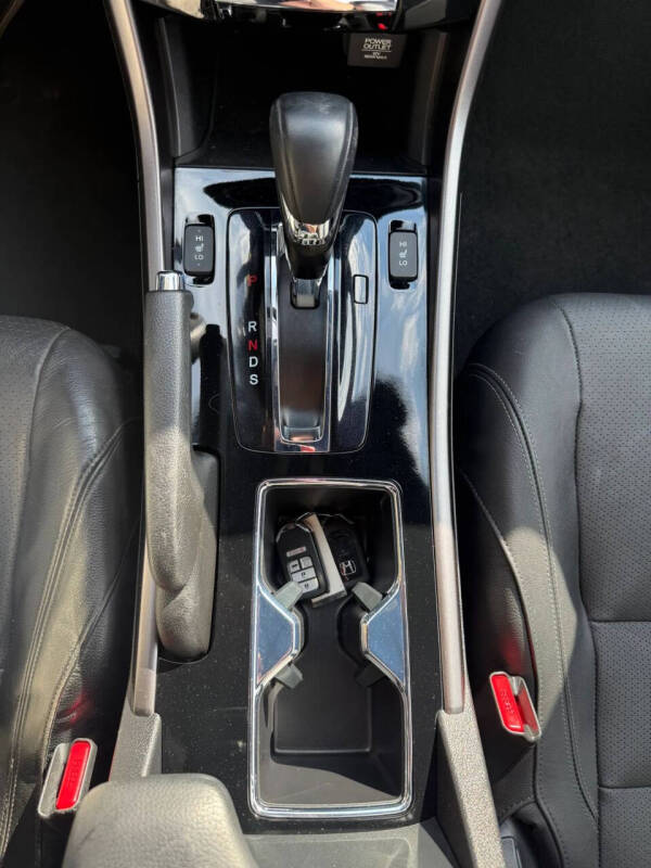 2017 Honda Accord Touring