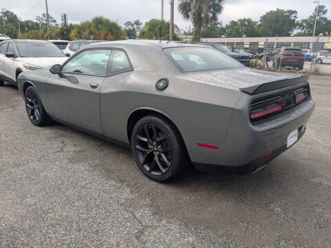 2023 Dodge Challenger SXT