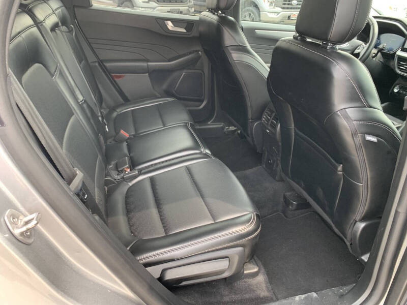 2024 Ford Escape Platinum