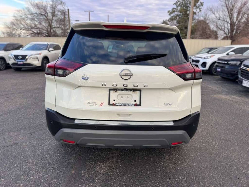 2023 Nissan Rogue SV