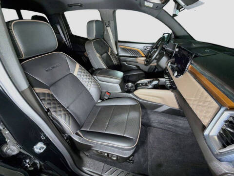 2023 GMC Canyon Denali